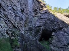 -燕子河大峡谷天坑仙境