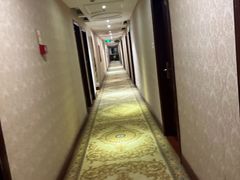 -维也纳酒店(罗湖口岸国贸东门店)