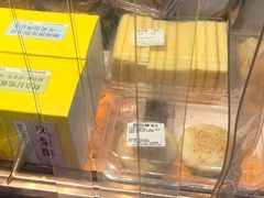 -鲍师傅糕点(江苏路店)