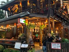 -Dash Teak House
