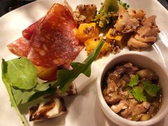 -恰餐厅及酒吧 CHAR Bar & Grill (北京丽都皇冠假日店)