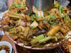 -炉小二铜锅牛蛙•川湘菜(三里屯店)