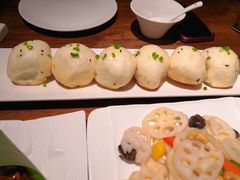 上海生煎包装-金枝玉叶上海人家食府(三里河店)