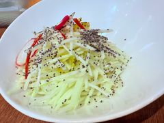 奇亚籽凉拌恰玛古-贯贯吉·清真餐厅(浙江中路店)