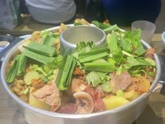 -肖四女乐山跷脚牛肉(滨江天街店)