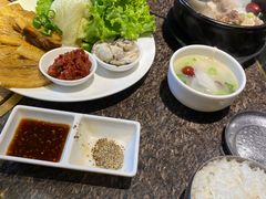 -正苑26年海鲜烤肉•牛尾汤汤饭(东港店)