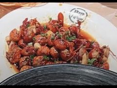-肥肥虾庄·金牌油焖大虾(东湖欢乐谷店)