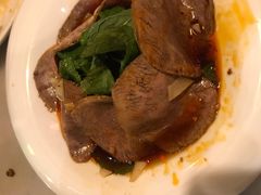 薄荷叶拌牛肉-多味居(剪子巷店)