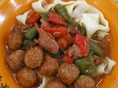 -同济大学本部学苑饮食广场