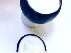-志龙皇冠吃货椰子铺