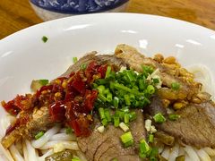 -牛八宝桂林米粉(八里庄店)