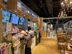 -藏猫猫咖啡主题馆(中央大道店)