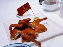 非遗红烧乳鸽-侨美食家·41年地道粤菜(珠江新城店)