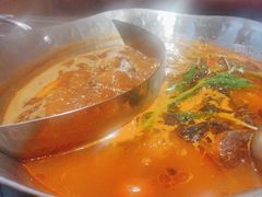 -由衷贵州酸汤牛肉火锅(新桥店)