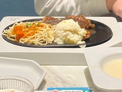-豪客来牛排(中央花苑店)