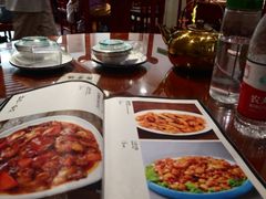 -恩宏德餐馆(平山道店)