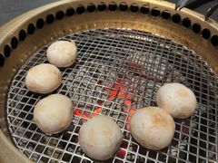 -铭牛烧肉·和牛海鲜自助(高新月牙湖店)
