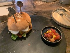 -HIGH FIVE哈福手工汉堡(桂林路店)