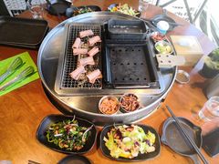 -伍丁·烤牛肋(和平东桥店)