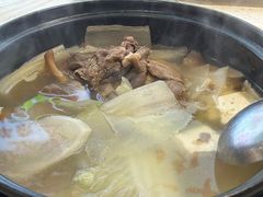 -九寨沟特色牦牛肉汤锅