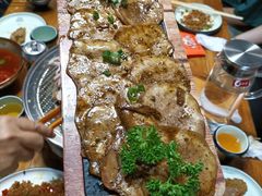 -四斤烤肉(东戴河孟家店)