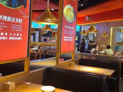 大堂-蜀香三绝·牛蛙·烤鱼·天府炒鸡(安丘泰华店)