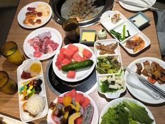 -千滋百味自助烤肉火锅(东门町店)