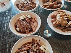 -老鼎万春卤菜(五代传承创始老店)