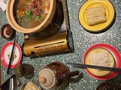 -牛腩之旅·牛腩牛杂煲(经纬汇店)