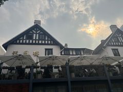 -香港龙凤楼(巨鹿路洋房店)