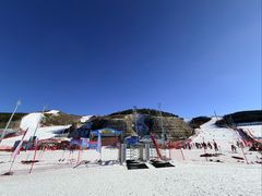 -翠云山银河滑雪场