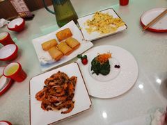 -花小蟹·无锡菜·大闸蟹主题餐厅·评弹表演(南长街店)