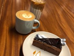 拿铁-VESH COFFEE(定西路店)