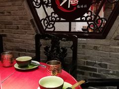 餐具摆设-斗鸡饭场伙(新南门店)