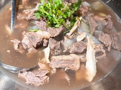 -大众跷脚牛肉馆·非遗传承单位(峨眉山店)