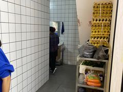 -陆元丰·兰州纯汤牛肉面(自强西路店)