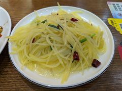 酸辣土豆丝-酸婆娘江湖川菜(紫竹路店)