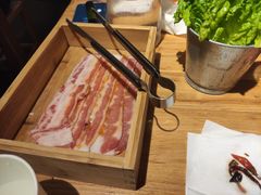 -么肆烤肉(汉街形象店)