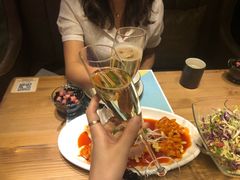 -临界音乐酒馆·小龙虾·江湖菜(华熙LIVE·鱼洞店)