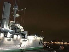 -阿芙乐尔号巡洋舰