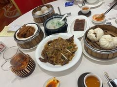 -凤凰楼酒家·粤宴点心(华强北店)