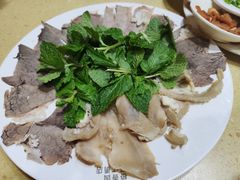 -桥香园云南过桥米线(金马碧鸡店)