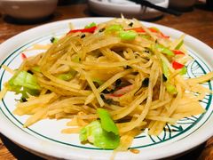 邹皮椒土豆丝-云海肴·汽锅鸡·云南菜(美罗城店)