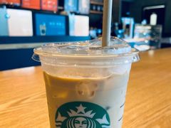 浓郁咖啡拿铁-星巴克(无锡百联奥特莱斯店)