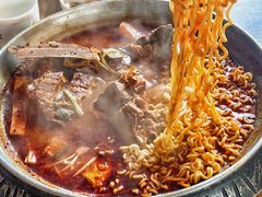 -喇喇排骨火锅·传统韩式脊骨汤(望京西园总店)
