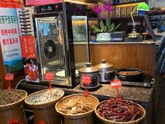 -芳芳私房菜·精做淮扬菜(承德路店)