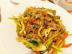 -云晓光头烧烤吧(新大陆广场店)