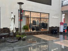 -NIKE上海青浦优选体验店