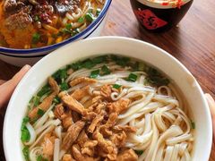 -矮子粉店1985·长沙米粉(湘春路店)