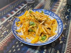 -蜗牛小馆醉乡民谣云南菜(惠新西里店)